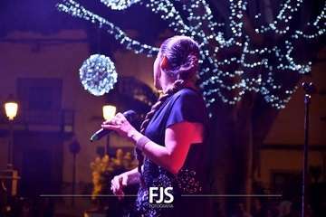 Concierto de la cantante grancanario Cristina Ramos en la plaza de San Juan/Francisco Javier Santana./Francisco Javier Santana.